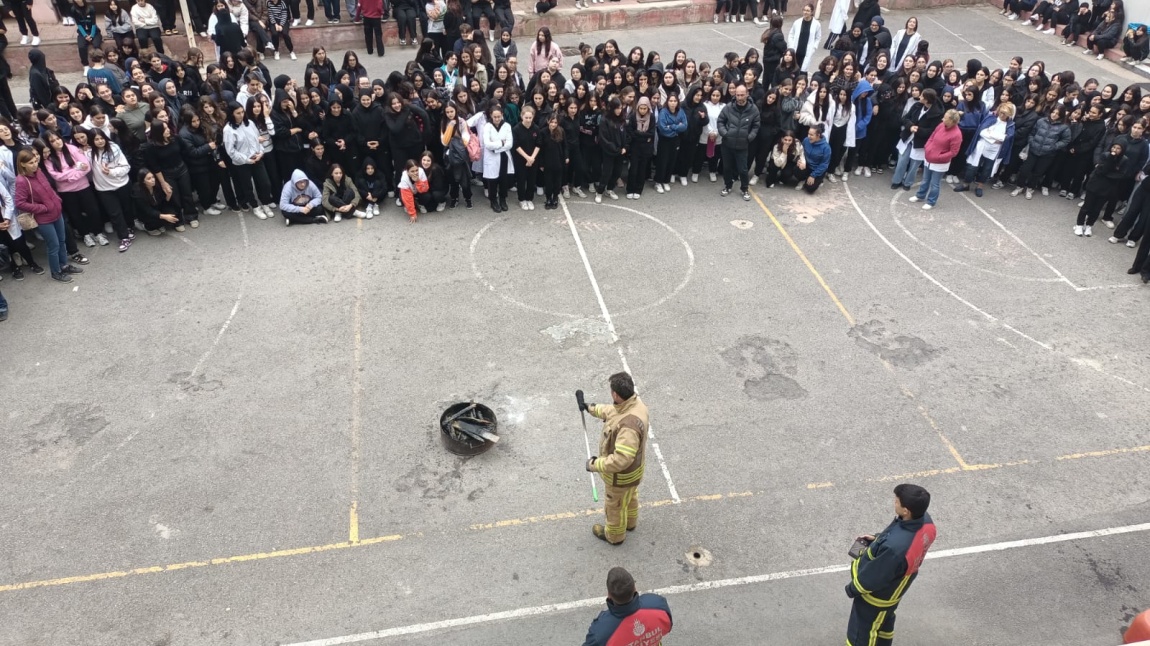 OKULUMUZDA YANGIN TATBİKATI YAPILDI