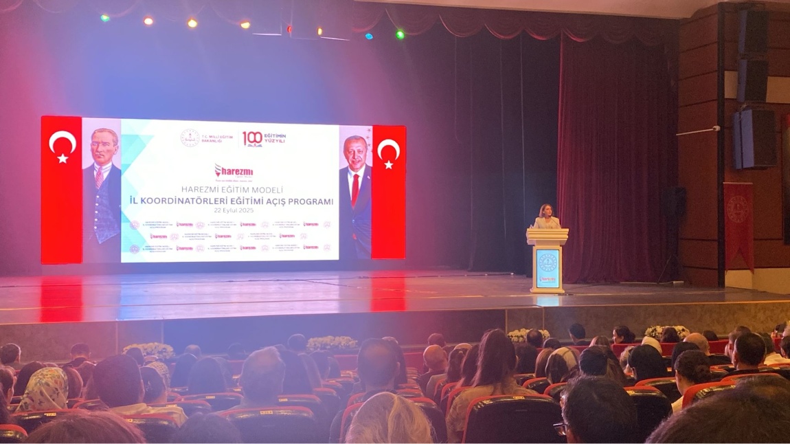 Harezmi Eğitim Modeli İl Koordinatörleri Eğitimi Açılış Programına Katıldık